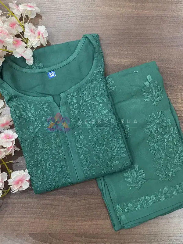 Chikankari Kurthi Set