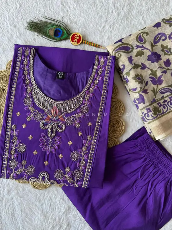 Violet Roman Silk Set